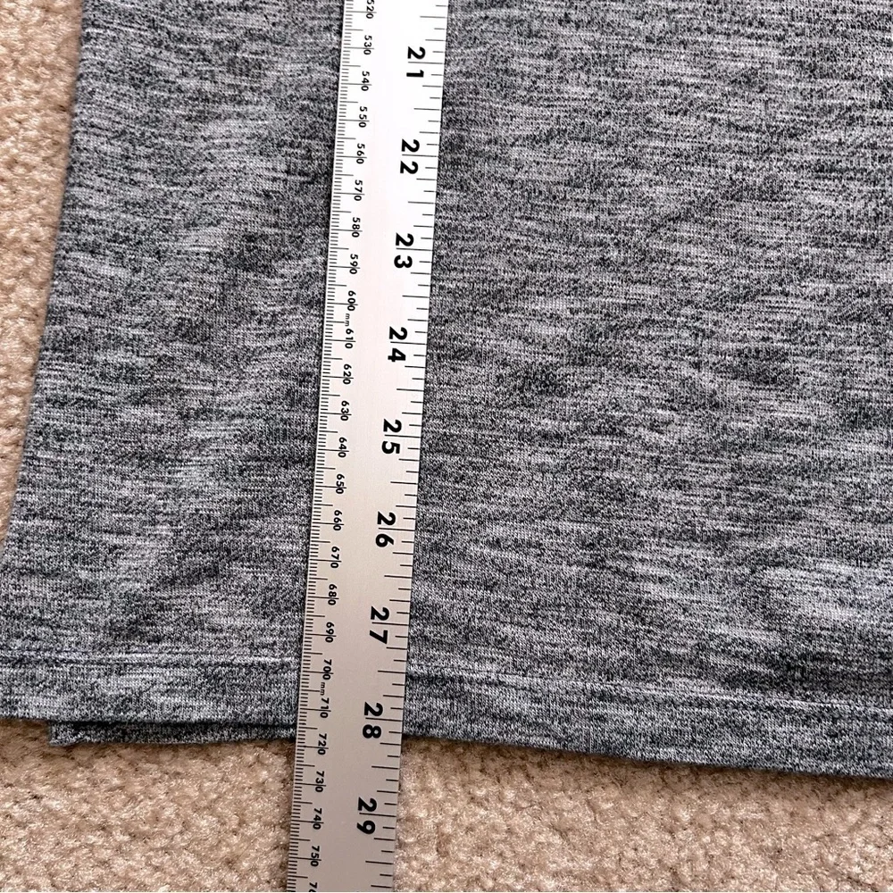 Robert Barakett Long Sleeve Tee - Picture 7 of 7